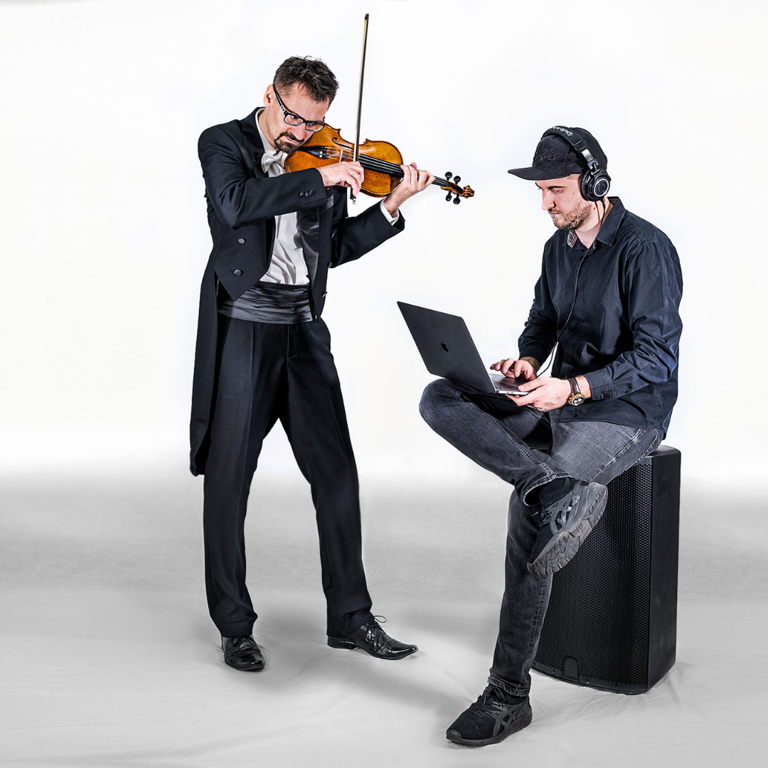 Zdjęcie przedstawiające muzyków